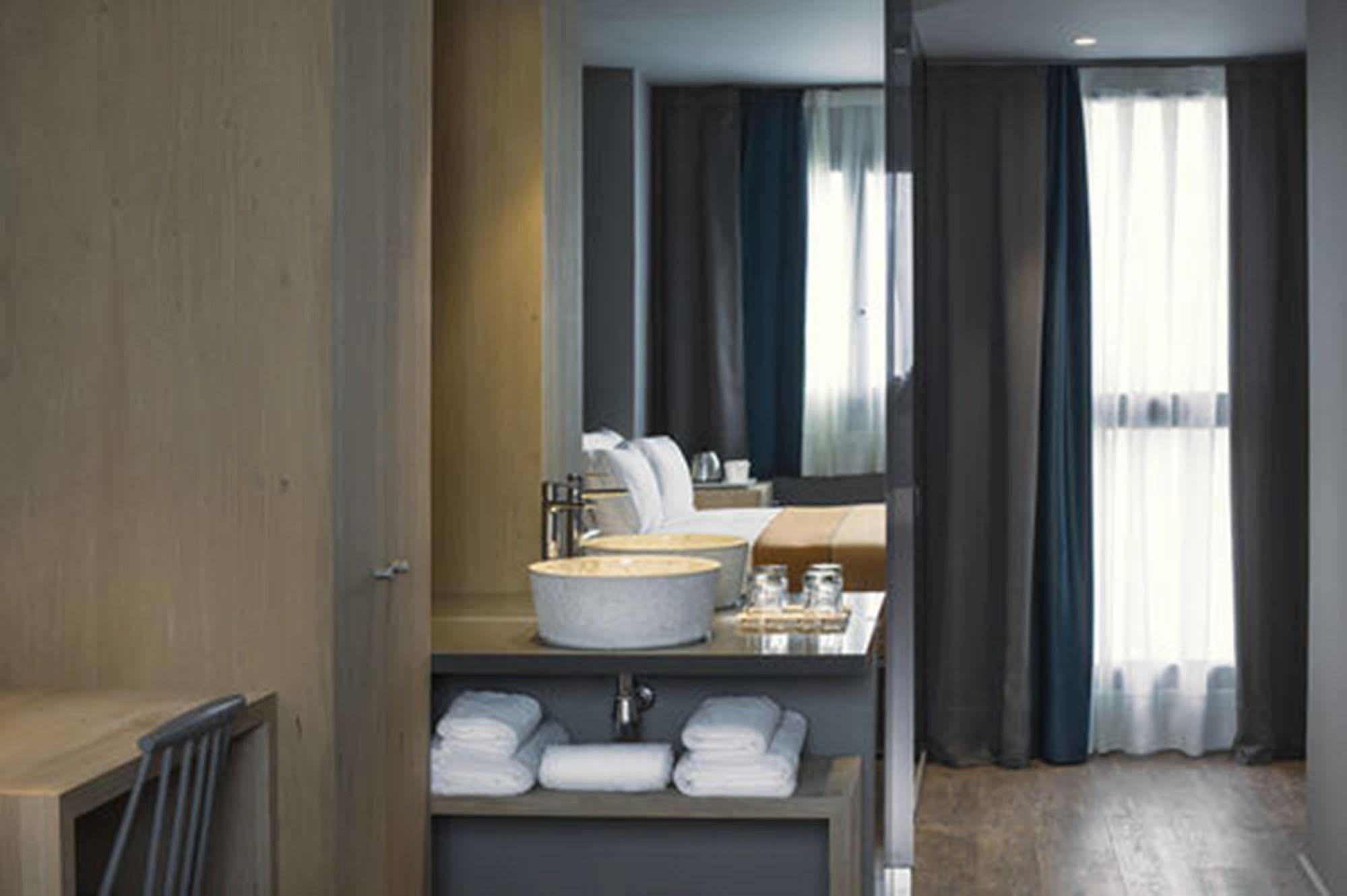 Yurbban Trafalgar Hotel Barcelona Luaran gambar